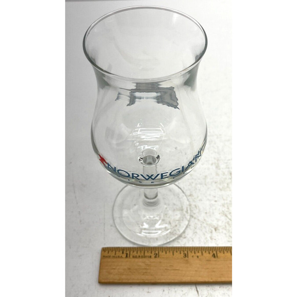 Set of 2 NCL Norwegian Cruise Line Hurricane Clear Glass Wine Cocktail Barware - Picture 9 of 9